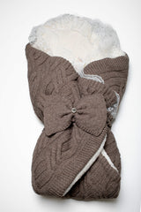 Daunenwickeldecke braun